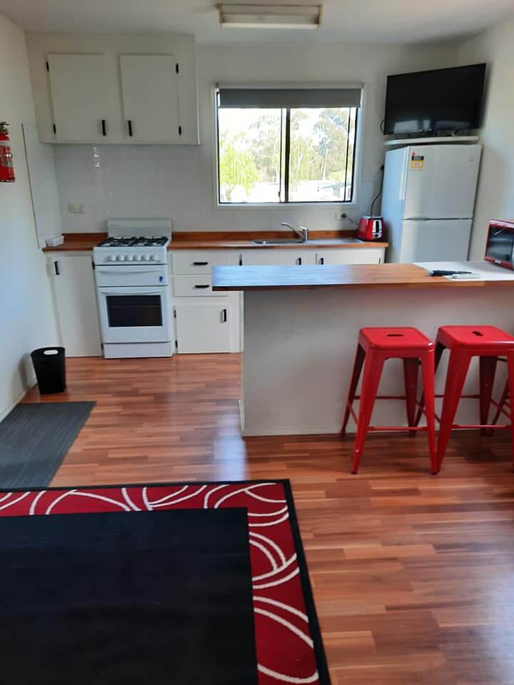 Cabin Inside3